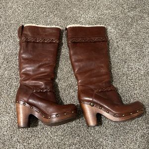 Ugg Savanna Brown Boot